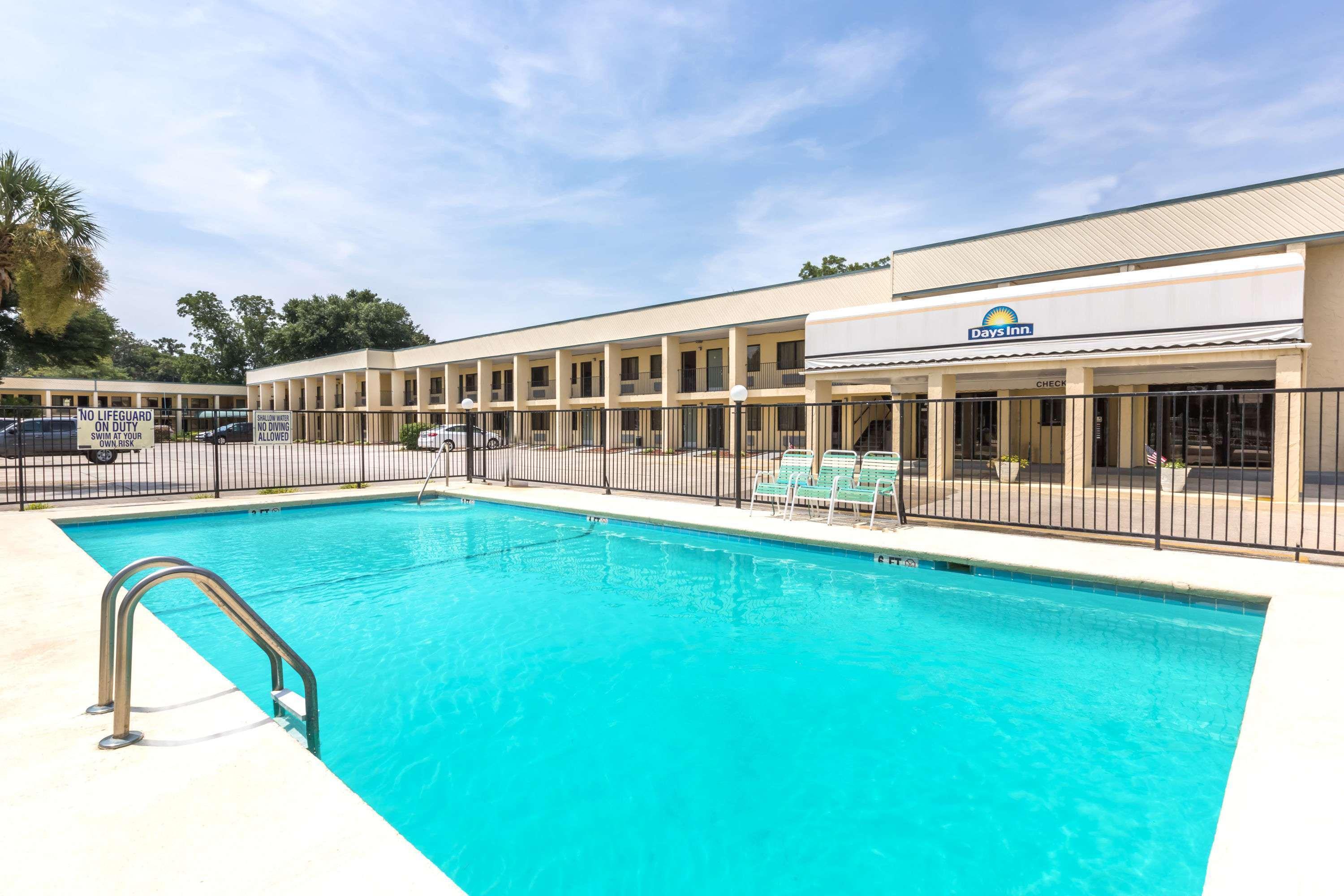 Days Inn By Wyndham Little River Kültér fotó