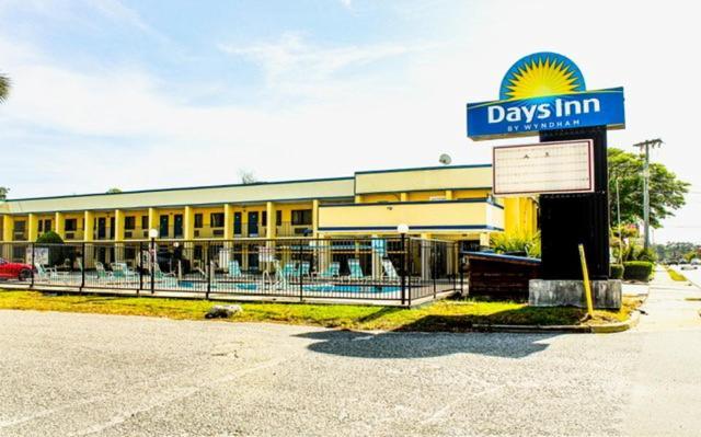 Days Inn By Wyndham Little River Kültér fotó
